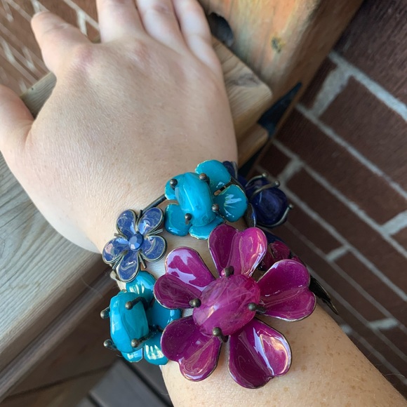 Floral Fashion Bracelet BNWT - Picture 4 of 4